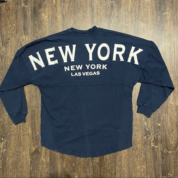 New York New York Las Vegas Travel Crew Neck Long Sleeve T-Shirt - Picture 2 of 5